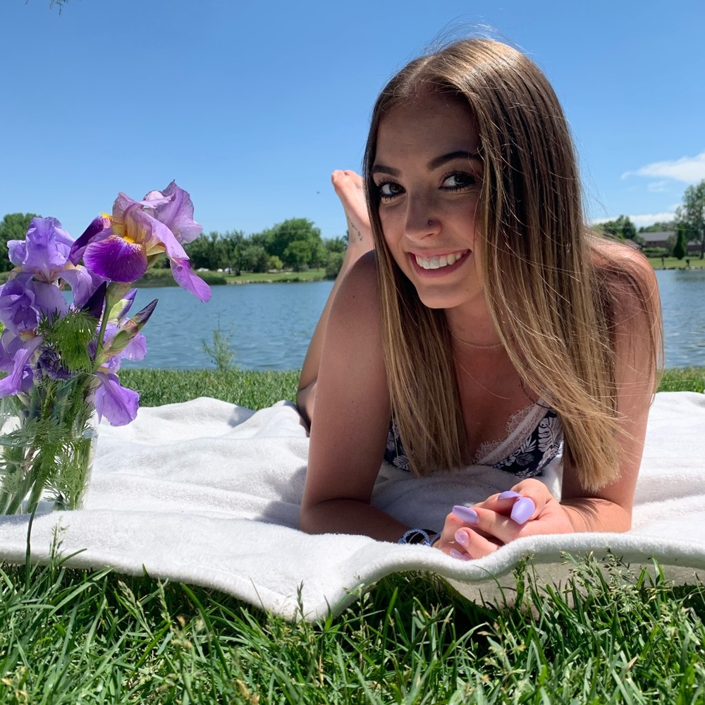 Meet your Posher, Liz